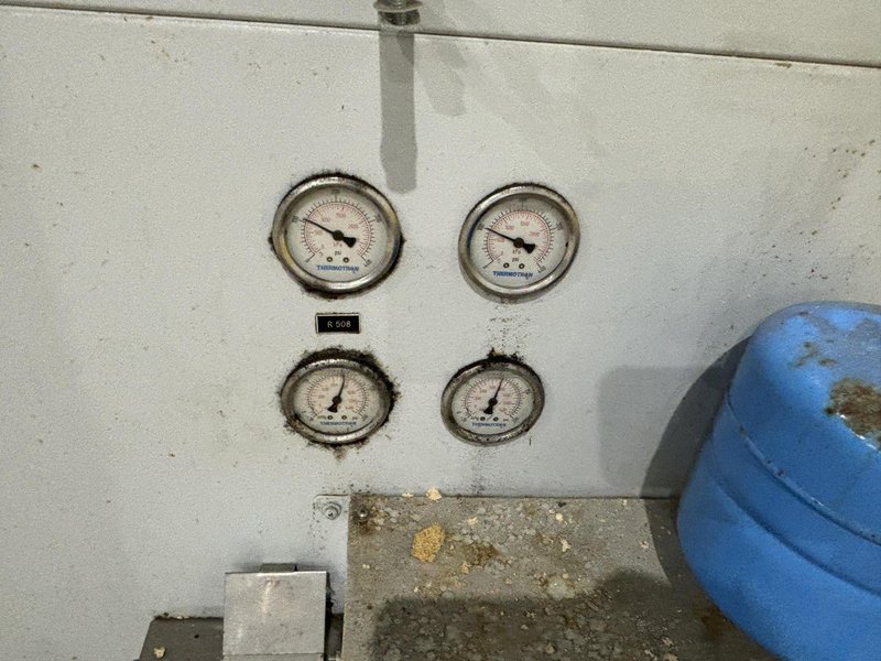 -73* TO 204* C 1999 THERMOTRON MODEL #SM-32C ENVIRONMENTAL TEST CHAMBER WITH HUMIDITY: STOCK #14739