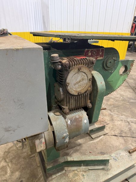 1,000 LB PANDJIRIS MODEL 10-4 MOTORIZED WELDING POSITIONER: YOBRO #24751