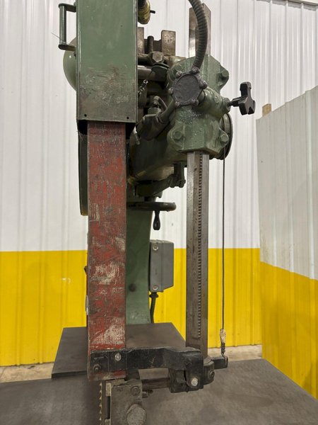 35.5&quot; x 20&quot; TANNEWITZ MODEL #GH VERTICAL BAND SAW:  STOCK #23156