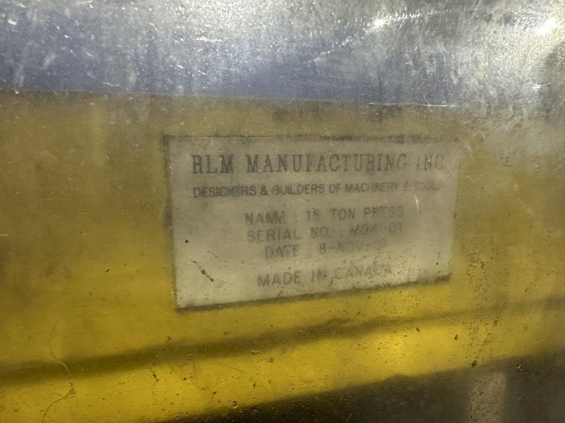 15 TON RLM 4 POST CUTOFF PRESS, 2.5&quot; STROKE: STOCK 18550