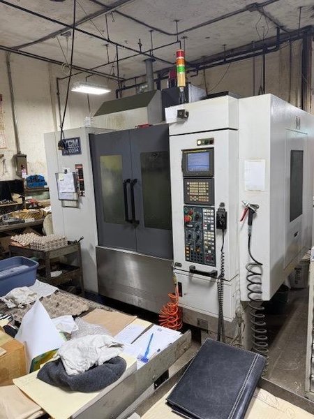 YCM XV-1020A VMC, 2008 – Fanuc Control