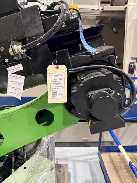 Kawasaki BX200L-C Used CNC Industrial Robot For Sale - 2021