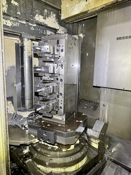 Okuma MA-400HA CNC Horizontal Machining Center For Sale - 2004