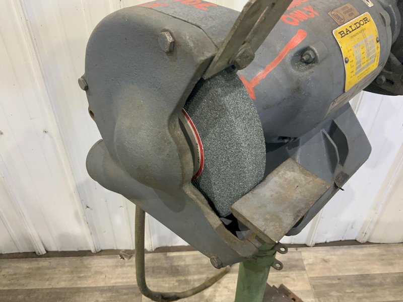 6" BALDOR DOUBLE END PEDESTAL GRINDER: STOCK #81164