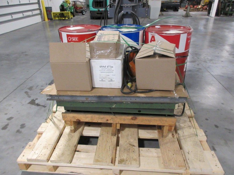 Sealed Air SpeedyPacker Insight, Foam-In-Bag Packaging System, 19" Floor Model, with Drums of Chemicals and Accessories- Auction Item