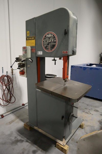 DoAll 2013-V Vertical Bandsaw 20" Variable Speed, Welder Grinder- Auction Item