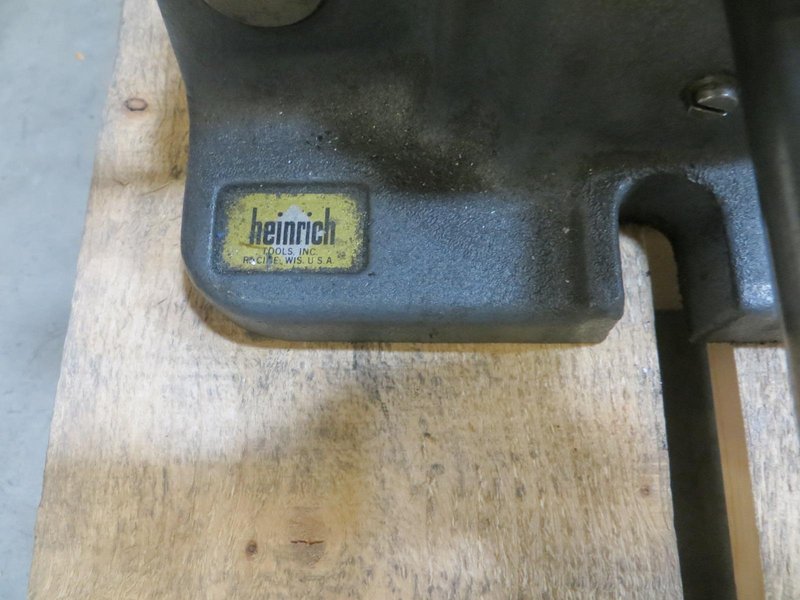 Heinrich 8&quot; Model 8SV Speed Vise- Auction Item
