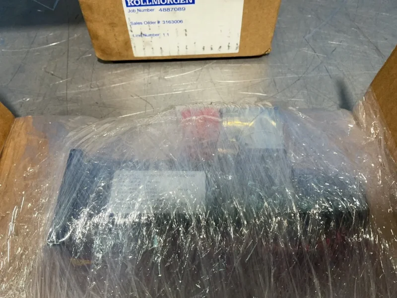 KOLLMORGEN PM SERVOMOTOR   -  AKM23D-EFB2DB00