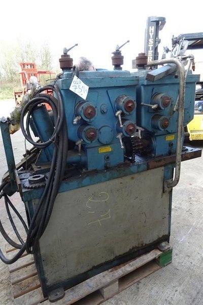 Dreistern - For making bicycle wheels