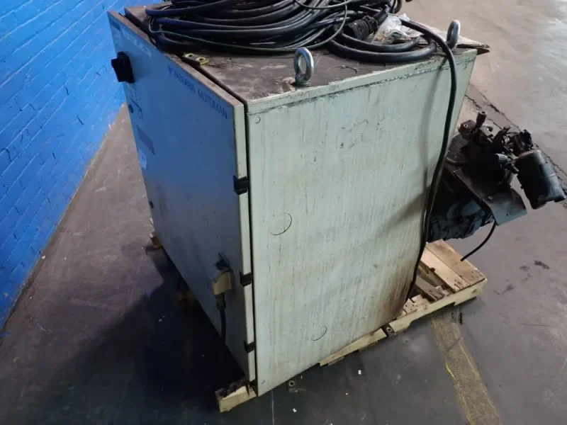 YASKAWA MOTOMAN ROBOT  -  MH6