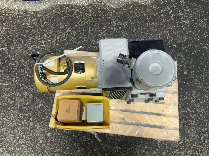 GARDNER DENVER .6 BAR VACUUM PUMP  -  V-KTA 80/1 C (37)