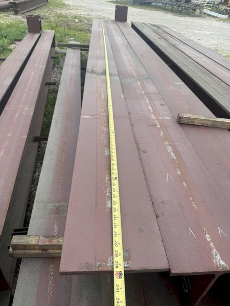 10 TON x 360 FT LONG FREE-STANDING CRANE RUNWAY SYSTEM: RAIL, I-BEAMS, AND UPRIGHTS: YOBRO 25872