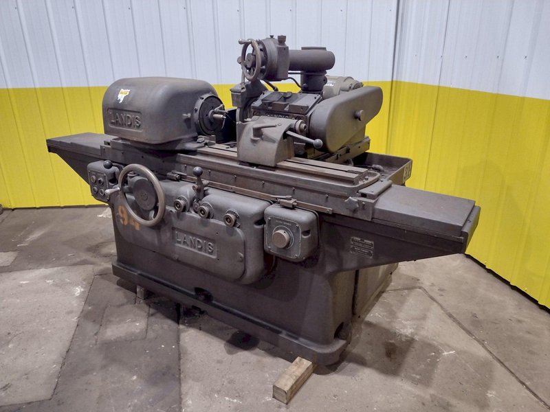 10&quot; X 24&quot; LANDIS CYLINDRICAL GRINDER: STOCK #18681