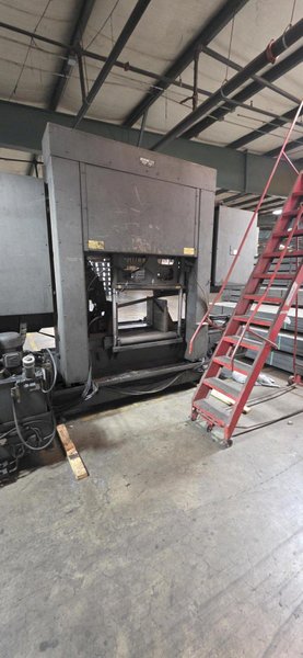 30" X 25" HEM WF160LA-DC AUTOMATIC BANDSAW. STOCK # 0757926