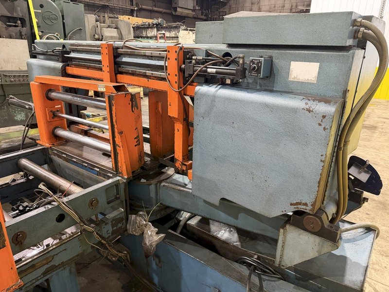 21" X 31" SCOTCHMAN SHA-3121 AUTOMATIC HORIZONTAL MITERING BANDSAW. STOCK # 0114126