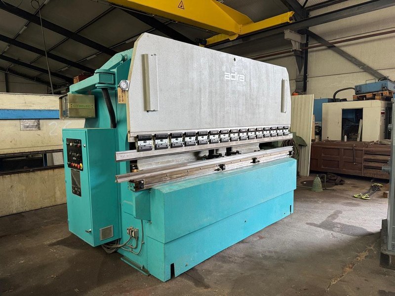 Adira - QHA 125 ton x 3100 mm CNC