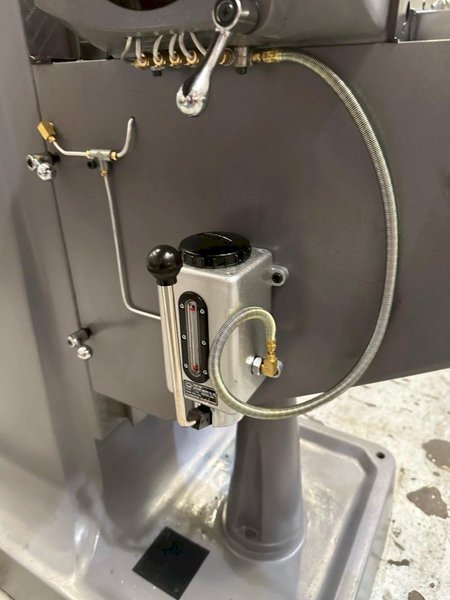 New, Manford Model L-2V Vertical Turret Milling Machine (MF-1 1/2VS)