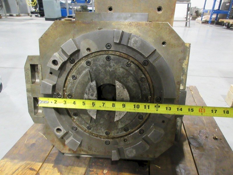 400mm Mazak HTC 400 Pallet and Pallet with Tombstonecity Square Tombstone 250mm x 250mm x 17.75" H- Auction Item