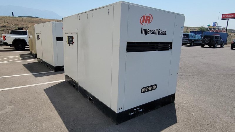 Ingersoll Rand Sierra H200 Oil-Free Rotary Screw Air Compressor, 2001