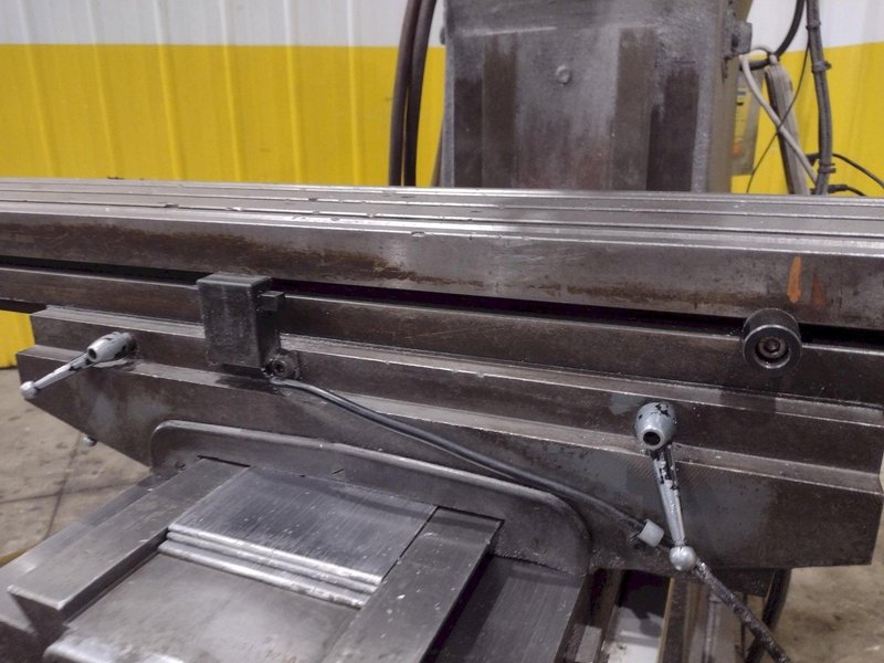 3 HP LAGUN MODEL #FTV-2 VERTICAL RAM TYPE KNEE MILL WIGH DRO &amp; POWER FEED  : YOBRO 25403