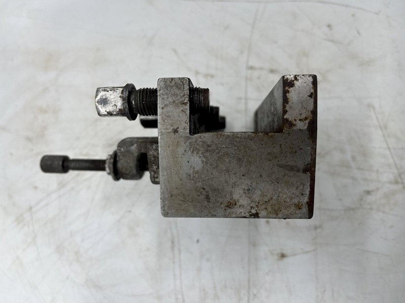 MULTIF CD 401 TOOL HOLDER STOCK #16579