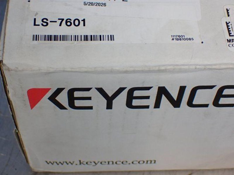 KEYENCE DIGITAL MICROMETER CONTROLLER  -  LS-7601