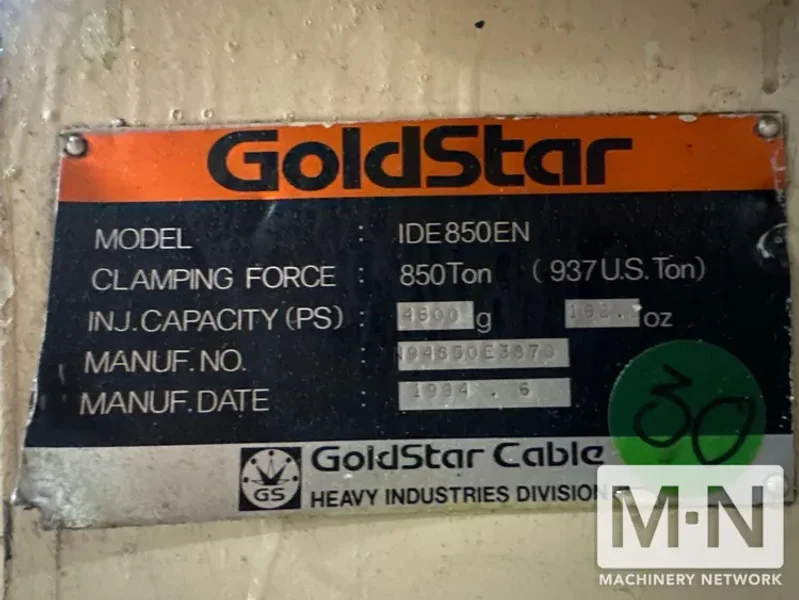 937 Ton 162.26 Oz Goldstar IDE850EN Injection Molding Machine, 1994