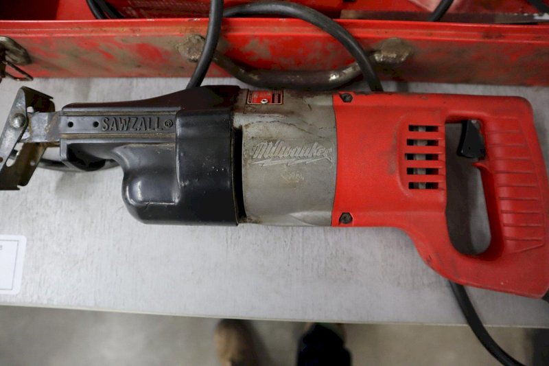 Milwaukee Corded Sawzall in Metal Case with Extra Blades- Auction Item