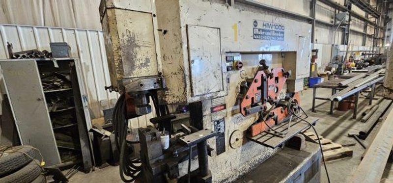 110 TON MUBEA HIW 1000/610 HYDRAULIC IRONWORKER. STOCK #1005925