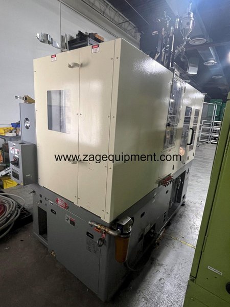 Nissei Used TNX50RIII5V Vertical Injection Molding Machine, Rotary Table, 53 US Ton, 1.66 oz.,  Yr. 2018