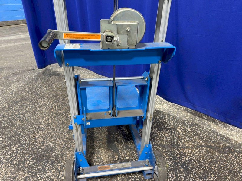 GENIE 500 LBS LIFT  -  GL-4