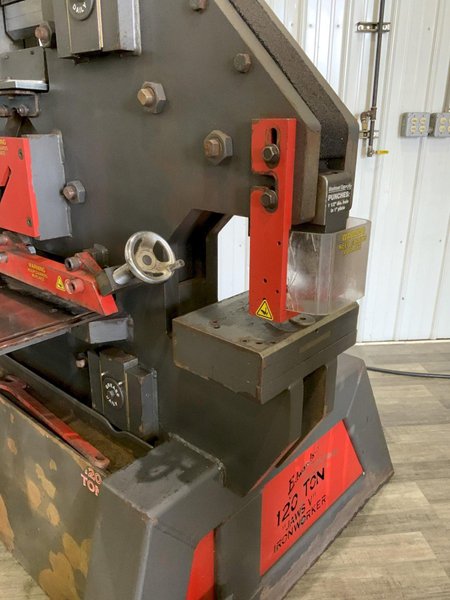 120 TON EDWARDS MODEL 120T HYDRAULIC IRONWORKER: STOCK #81412