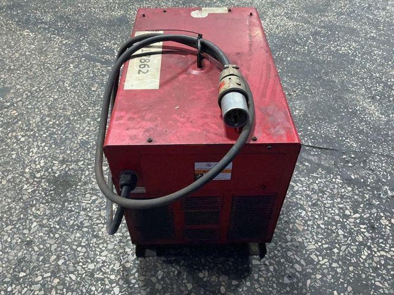 LINCOLN ELECTRIC 455 WATTS POWER WAVE WELDER   -  POWERWAVE455
