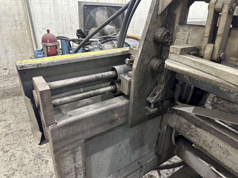 60" X 14 GA IOWA PRECISION SLEAR: STOCK #77960