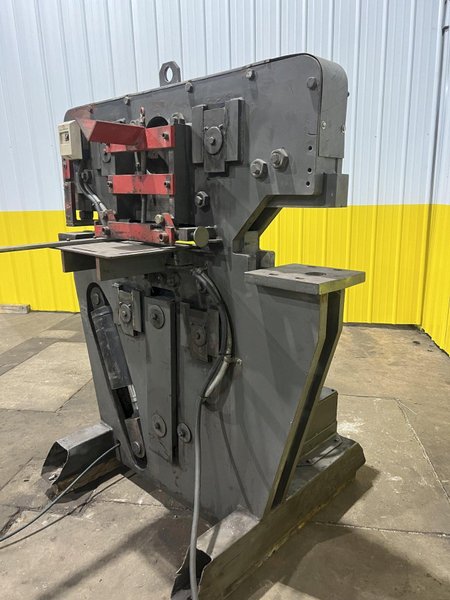 100 TON EDWARDS MODEL #JAWS IV HYDRAULIC IRONWORKER: STOCK #18429