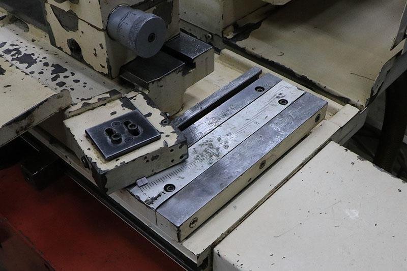 7.9″ x 15.7″ Studer S20-2 Compact Universal Cylindrical Grinder, 1989 – Tailstock, Grinding Attachment