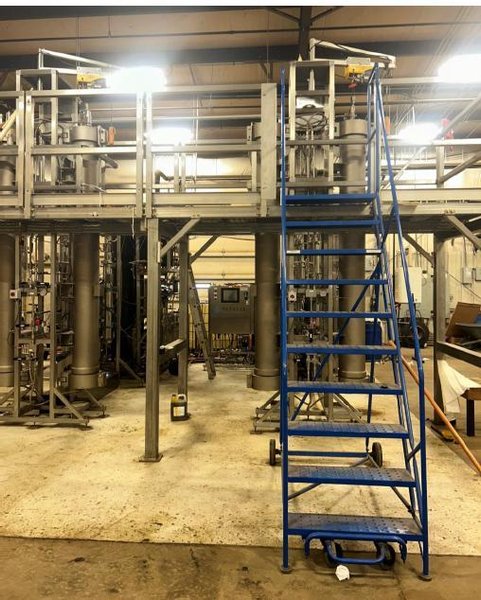 Turnkey Vitalis R-200-H Extraction System with KeepRite Condensing Unit and Support Modules