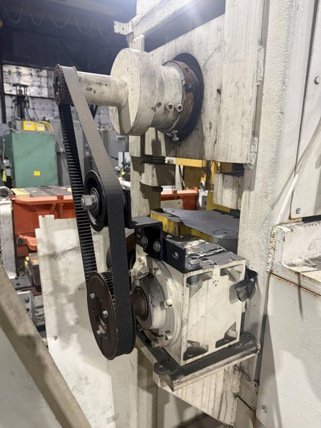 48” WIDE x 30 HP MECHANICAL IN-LINE COIL PRESS &amp; SHEAR WITH PLC VARIABLE SPEED DRIVE: STOCK #22968