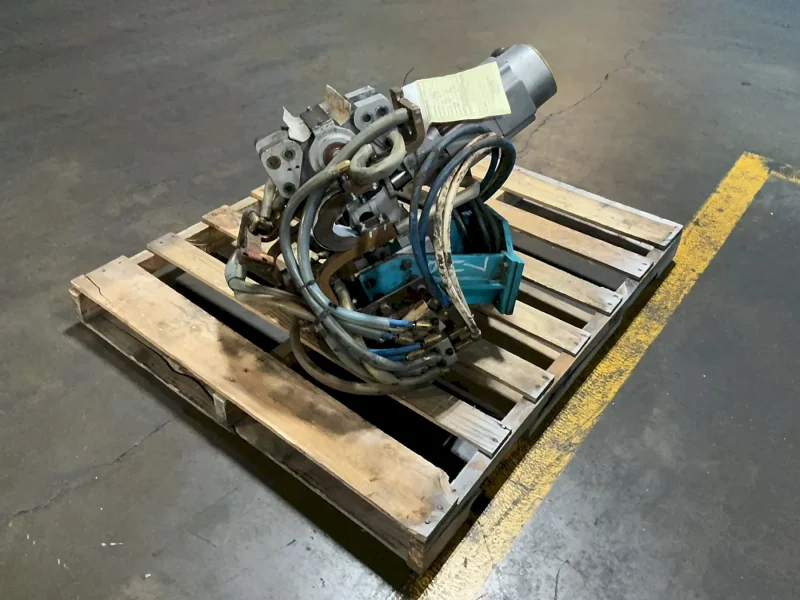 HONDA ENGINNERING WELDING UNIT WITH NAS TOA TRANSFORMER  -  GMX-F (01)