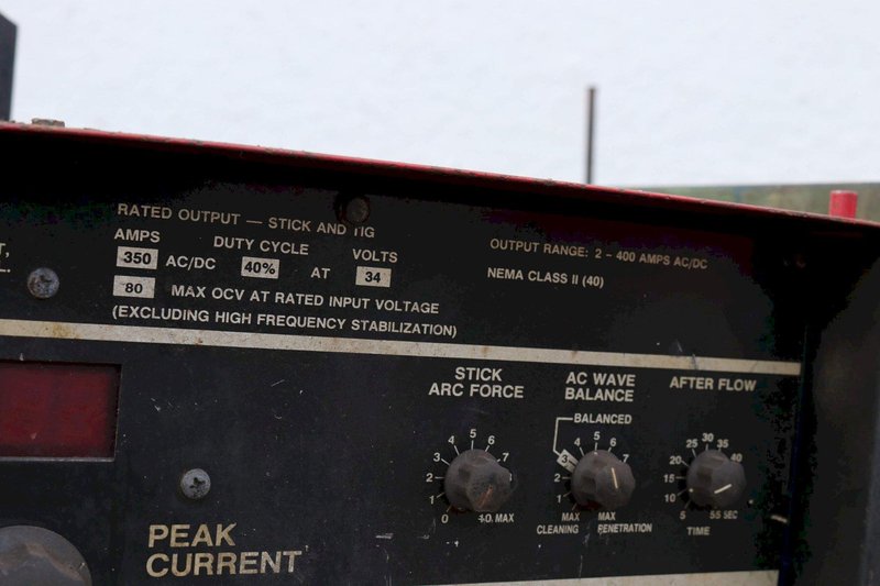 LINCOLN MODEL SQUARE WAVE TIG 350 WELDER: STOCK #73269