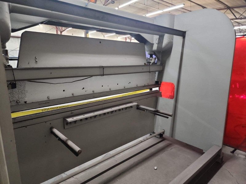 90 Ton x 10′ 8L10 Chicago Dreis &amp; Krump Mechanical Press Brake