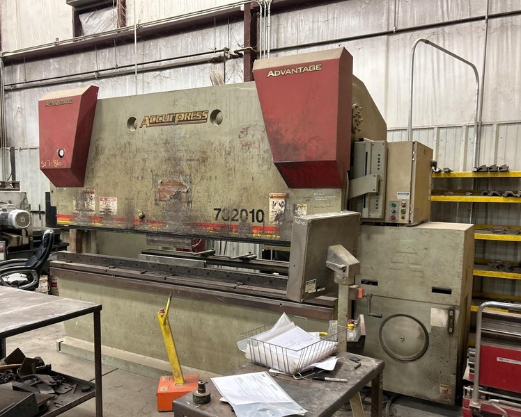 320 TON X 10' ACCURPRESS MODEL #732010 ADVANTAGE HYDRAULIC PRESS BRAKE, W/ ETS 3000 CONTROLS, NEW 2010: YOBRO #24910