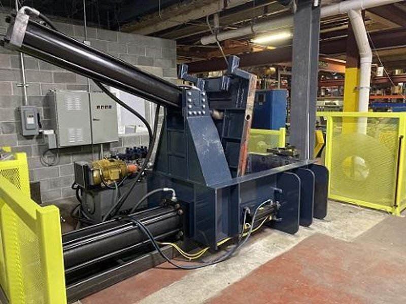 25.5&quot; D x 38&quot; W x 51&quot; L CUSTOM METAL SCRAP BALER