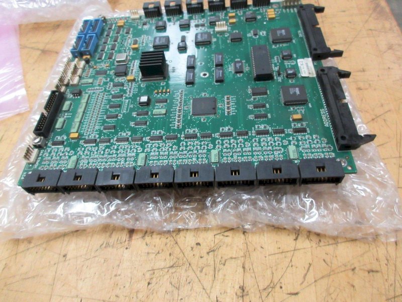 Used Haas Component Side PCB Board #65-4023V Rev. A for 2007 MDC-500