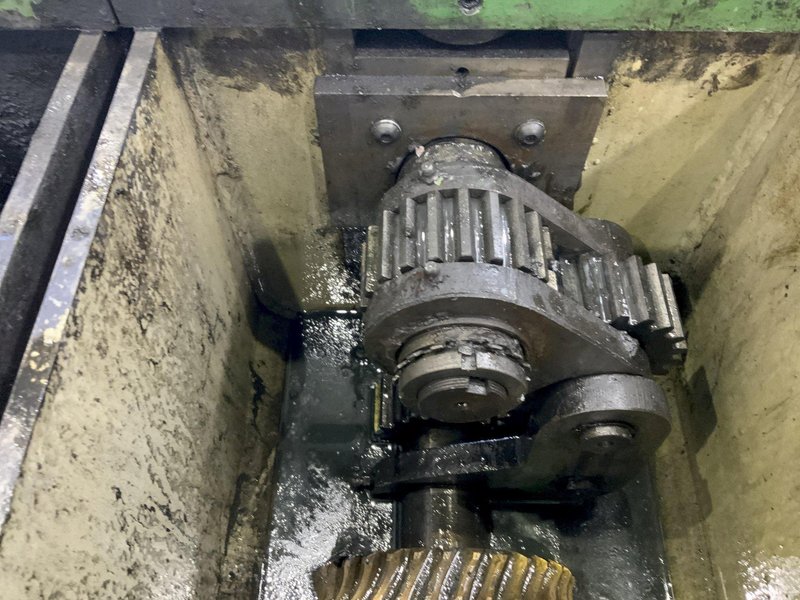 8 STAND X 2" DAHLSTROM MODEL 400-16 OB ROLL FORMER: STOCK #80948