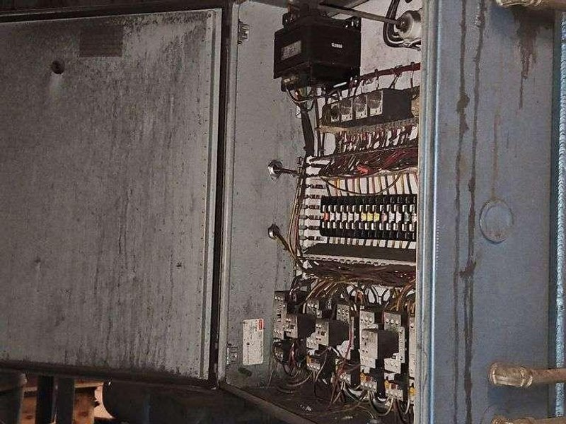 Viking 6&#039; swing table blast cleaning system with Micro Air cartridge dust collector, 2- direct drive shot wheels