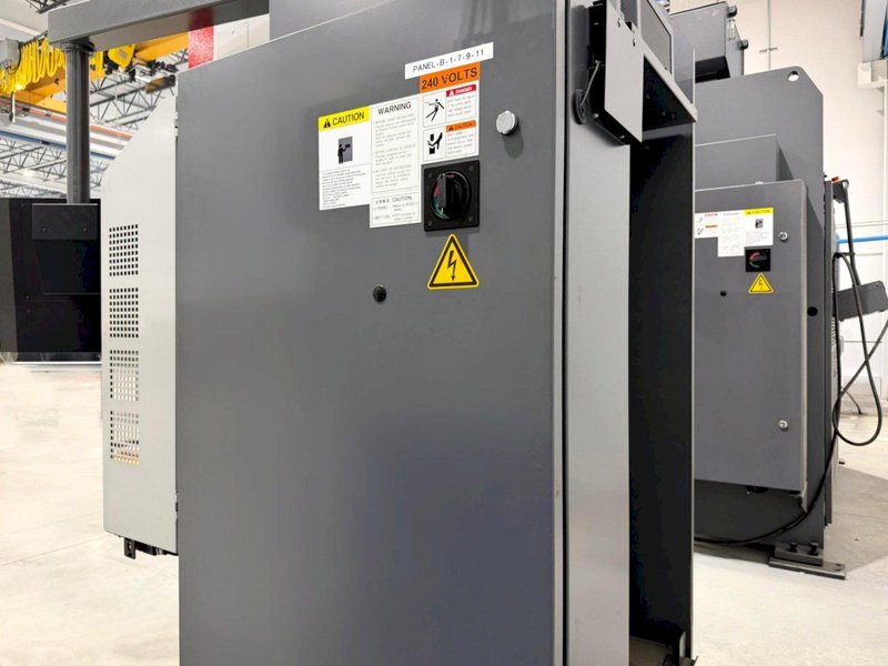 Mitsubishi Diamond BB306 30 Ton 5-Axis Electric Press Brake