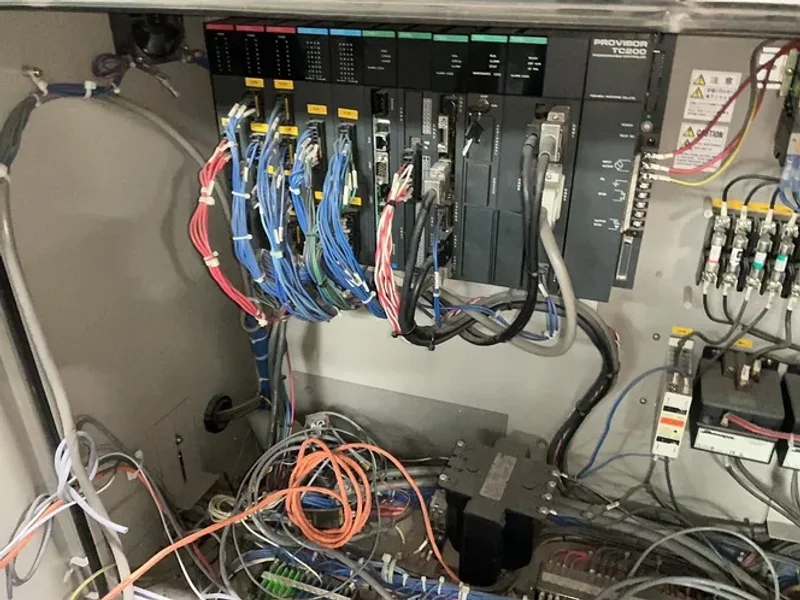TOSHIBA INJECTION MOLDER  -  EC180V21-4