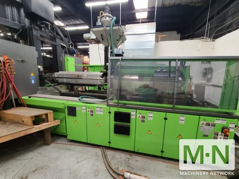 330 TON 63 .6 OZ ENGEL MODEL INSERT 3550H/330US VERTICAL CLAMP INJECTION MOLDING MACHINE MFG 2009