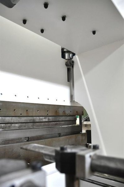 Safan - DNCS 50 ton x 2050 mm CNC